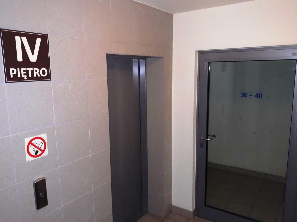Apartament Kielce Fiolet Buitenkant foto